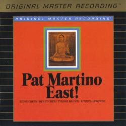 PAT MARTINO EAST! Фирменный CD PAT MARTINO EAST! Фирменный CD