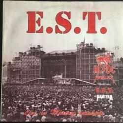 E.S.T. LIVE IN MOSCOW OUTSKIRTS Виниловая пластинка E.S.T. LIVE IN MOSCOW OUTSKIRTS Виниловая пластинка